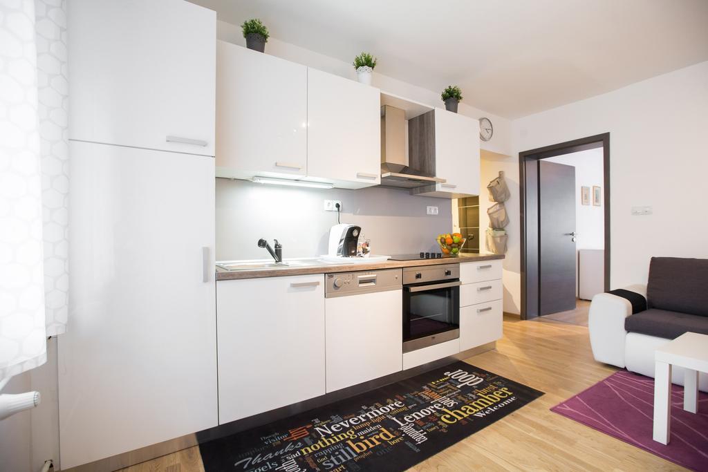 Apartment Max Zagreb Buitenkant foto