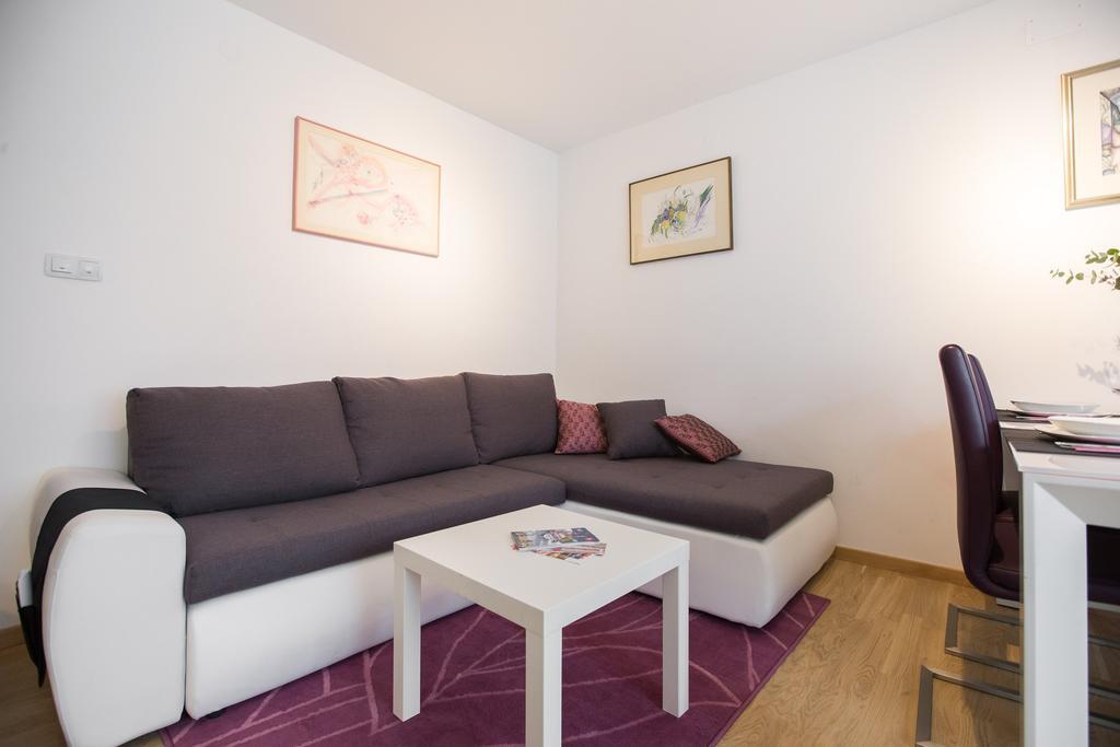 Apartment Max Zagreb Buitenkant foto